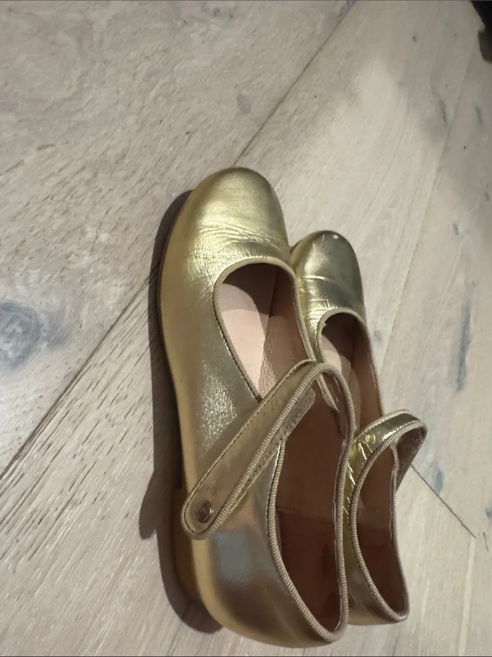 Jacadi Metallic Gold Mary Jane Girls' Dress Shoes